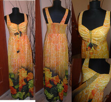 Flower print maxi dress with rose pattern