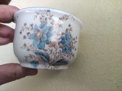 Hand painted coma cup in excellent condition
