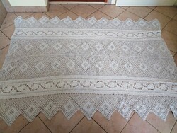 Cakkos antique lace tablecloth - 140x190 cm