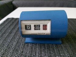 Retro space age digitor blue alarm clock