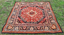 Old carpet wall protector, tapestry, bedspread or carpet 150 x 150 cm.
