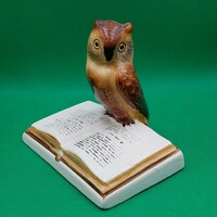 Figure of an owl sitting on a Bodrogkeresztúr book
