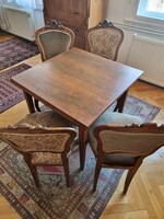 Étkezőasztal 4 székkel