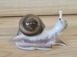 Zsolnay snail