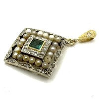 Art deco pendant with diamonds, pearls and beryl