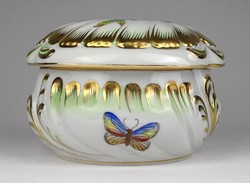 1R675 large Herend porcelain bonbonier with Victoria pattern