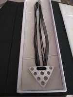 Openwork custom-made porcelain pendant with chain