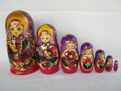 Wooden matryoshka doll set of 7 pieces, larger size 20 cm
