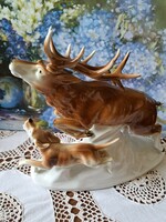 Lippelsdorfi porcelán szarvas kutyákkal