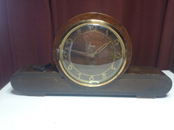 MOM Fireplace Clock