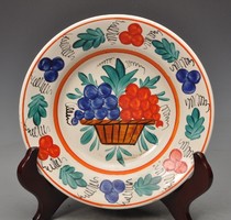 Apátfalvi virág koszorús kosaras falitányér, Nagy Zs. és F.  21,8 cm