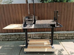 Egyedi Készítésű Argentin liftes grill asado grillező asztal bográcstartó val