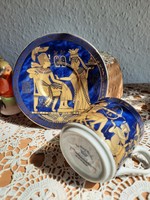 Fathi Mahmoud limoges porcelán csésze, aljával , egyiptomi életképpel.