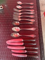 Ezüstözött evőeszközök