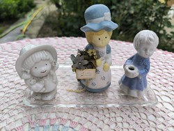 Kerámia  kicsi lány szobor,kis aranyos figura 2 db eladó!