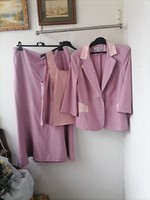 Szebbnél szebbek molett nálam elegáns alkalmi PINKLILA egyedi 3 részes butikos kosztüm ÖRÖMANYANAK