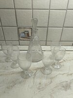 Retro talpas,metszett  italos pohár, boros pohár 6 db eladó!