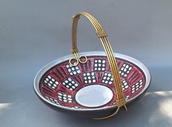 Jelzett retro kerámia tál asztalközép réz fogantyúval