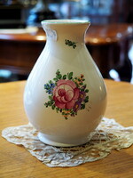 Herendi kerámiaváza virágokkal