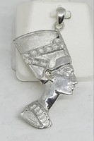 Ezüst Nefertiti medál, egyiptomi stílusú, súlyos 8,5 gr 925 ezüst új ékszer, Budapesten átvehető