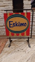 Retro Eskimo jégkrém reklám állvánnyal
