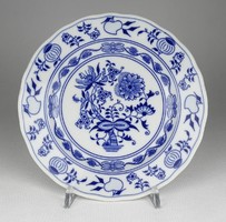 1S316 Régi hibátlan hagyma mintás porcelán süteményes tányér 19.5 cm