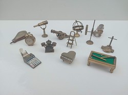 Ritka réz minik, miniatűrök