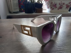 Fendi 2024 replika dizájner  napszemüveg teljesen új
