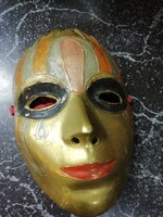 Régi fém maszk 15 cm x 11 cm