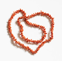 Halvány vörös korall nyaklánc - nyakék, ékszer (56 cm)