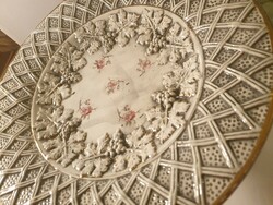 Nagyméretű  Ca Po Démonte porcelan talpas kínáló  tál
