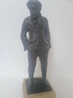 Gabay  László Városi vagàny csavargó fèrfi bronz art Deco szobor