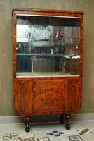 Art deco vitrin, tálaló