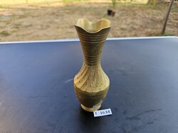 T1634 Réz váza 17 cm