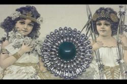 Vintage iparművész zöld ásvány vagy üveg közepű  bross kitűző