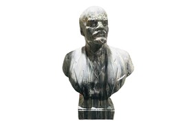 Dr. Csaba Udvardy: political gladiators c. Statue of Lenin - lg5