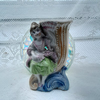 ANTIK kézzelfestett PORCELÁN IBOLYAVÁZA FIGURÁLIS VÁZA - Art&Decoration