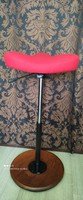 STOKKE norvég vintage skandináv modern forgó állítható pultszék bárszék vagy munkaszék nyeregszék