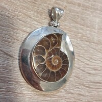 Kuriózum! Madagaszkári ammonitesz ezüst medál