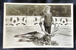 CCA. 1932 VITÉZ NAGYBÁNYAI HORTHY MIKLÓS KORMÁNYZÓ VADÁSZAT SZARVASBIKA GÖDÖLLŐ KORABELI FOTÓ LAP