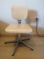 Svájci vintage EMBRU gyerek iskolai forgószék