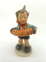Hummel Goebel figura 185 harmonikázó fiú TMK3 13.5cm