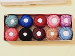 Hímző fonal PERLÉ doboz 10 szín hímzőfonal