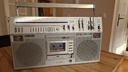 JVC RC-M80R Limitált szériás Boombox Rádiós magnó
