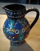 Thoune Majolica kancsó