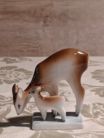 ZSOLNAY PORCELÁN ŐZ GIDÁVAL