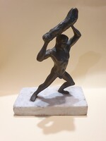 Bronz sziszifusz szobor