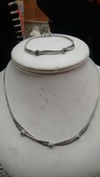 Vintage Kézzel Készült Nyakék és Hozzá Tartozó Karkötő 925 -ős Sterling Ezüstből ,Szines Ékkövekkel.