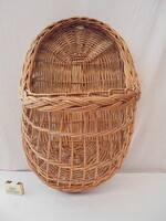 Fonott fali újság, egyéb tartó