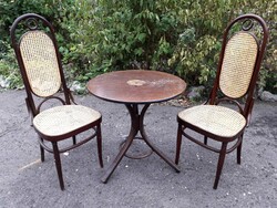 2 db.Thonet szék+asztal